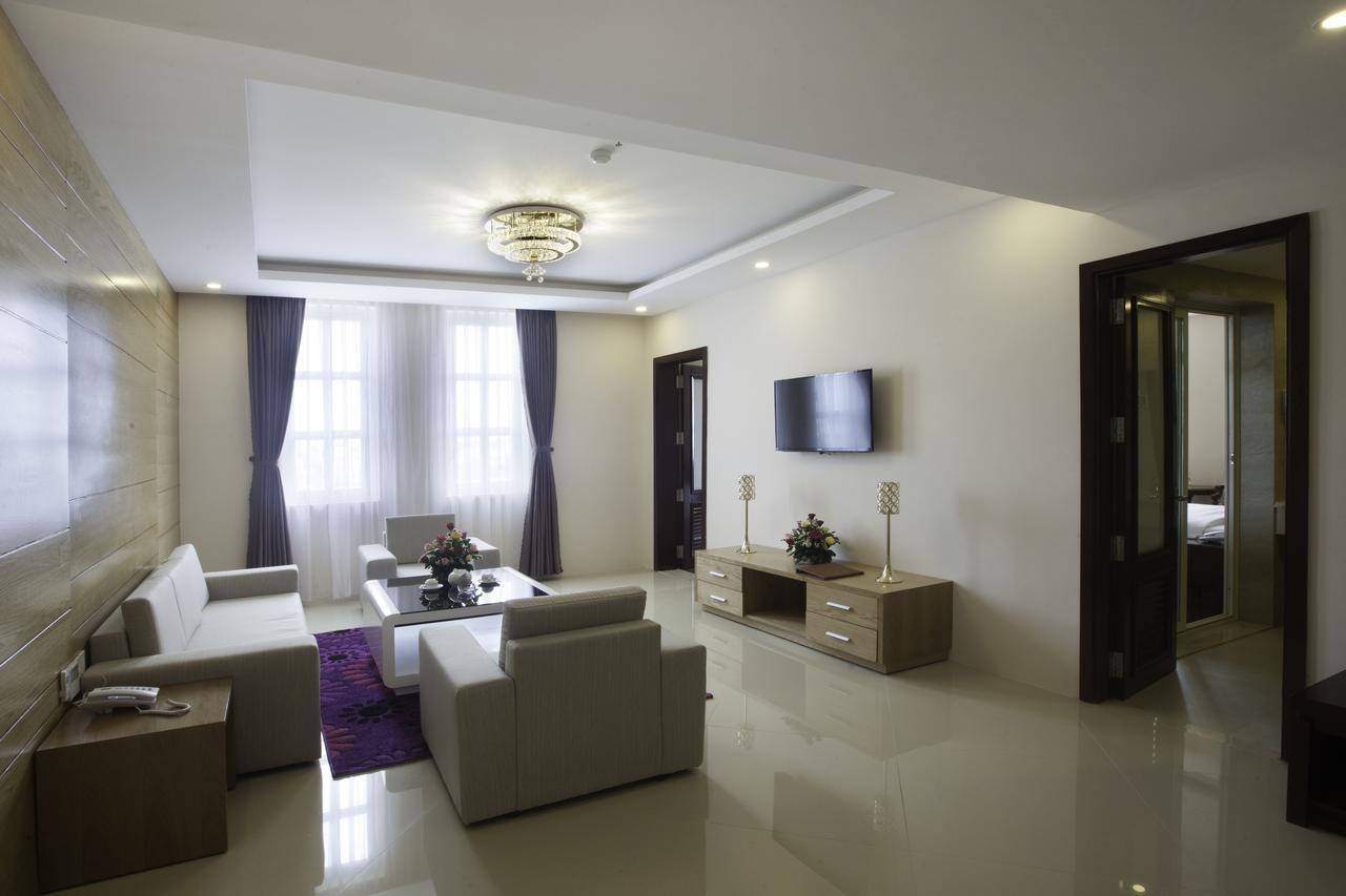 Khanh Linh Hotel Plây Ku Exterior foto
